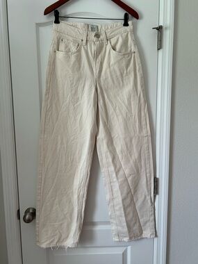 BDG Urban Outfitters Cream High-Rise Tapered Baggy Wide Leg Jeans